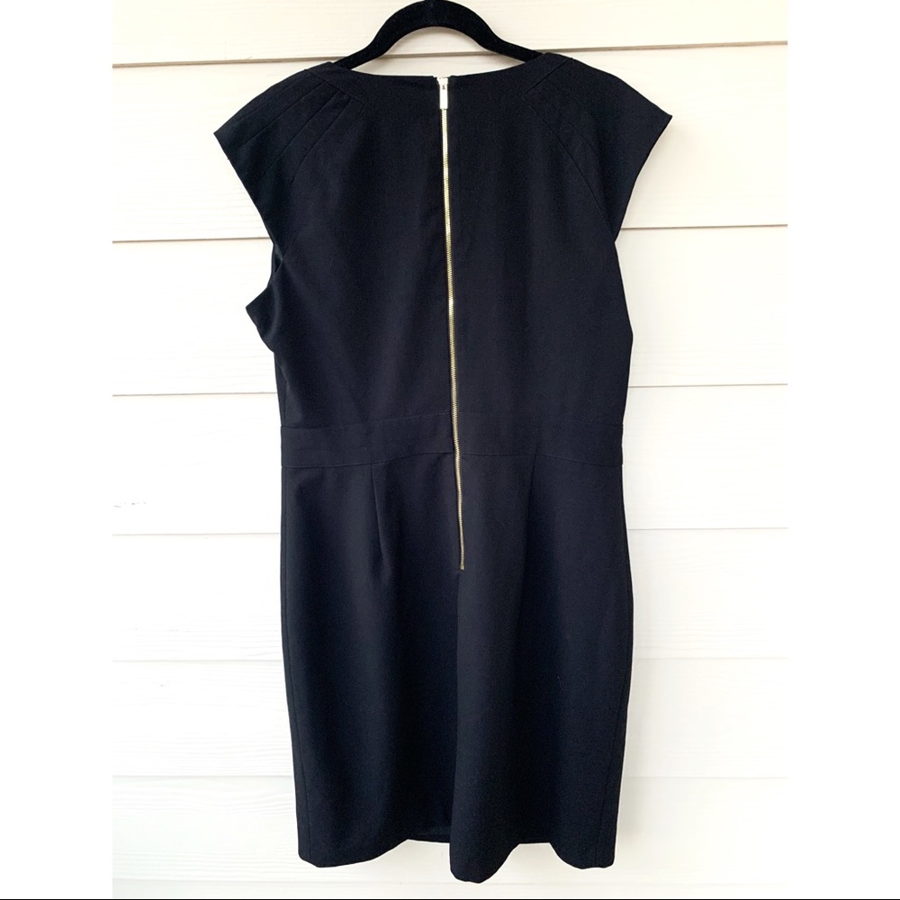 Calvin Klein dress, size 12 - Picture 6 of 7